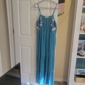 Time and Tru strappy blue maxi embroidered floral front SzXL dress